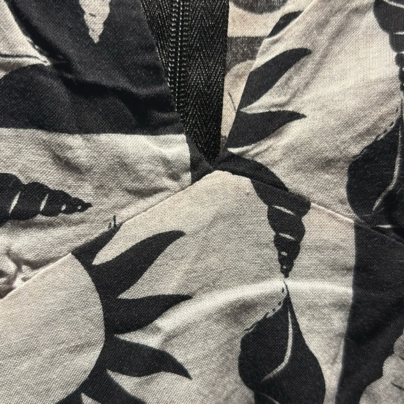 LISA SAYS GAH Grace sun and shell midi dress - Picture 4 of 9